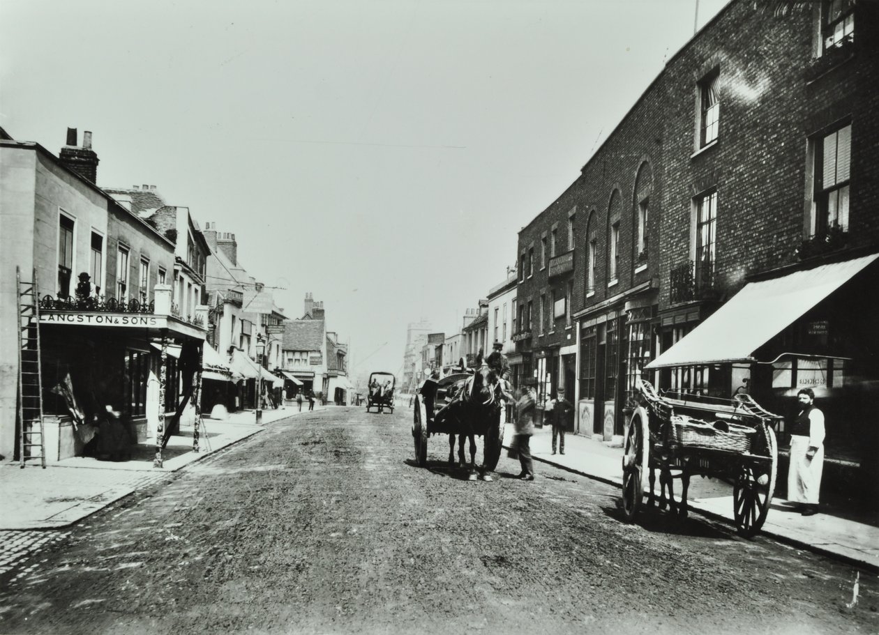 Putney High Street, a híd felé néz, 1885 alkotó: English Photographer