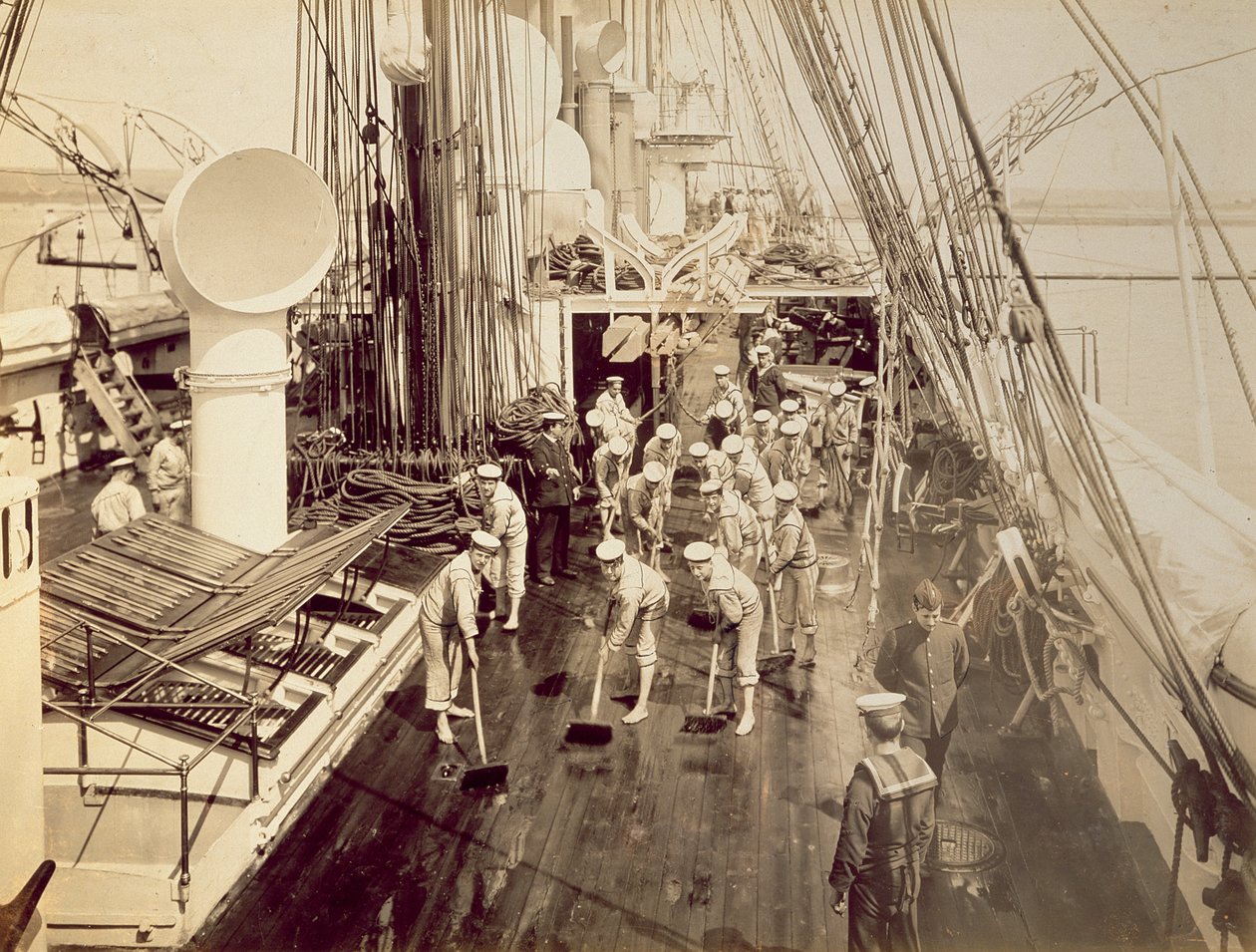 A HMS Calliope fedélzetének súrolása alkotó: English Photographer