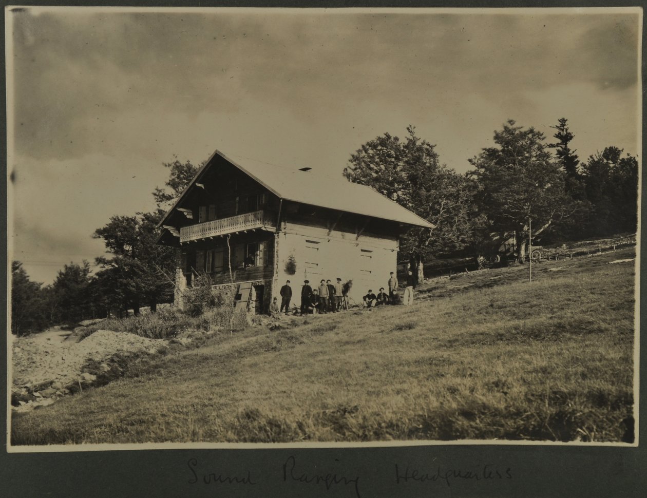 Hangtávolság főhadiszállása, 1915-18 alkotó: English Photographer