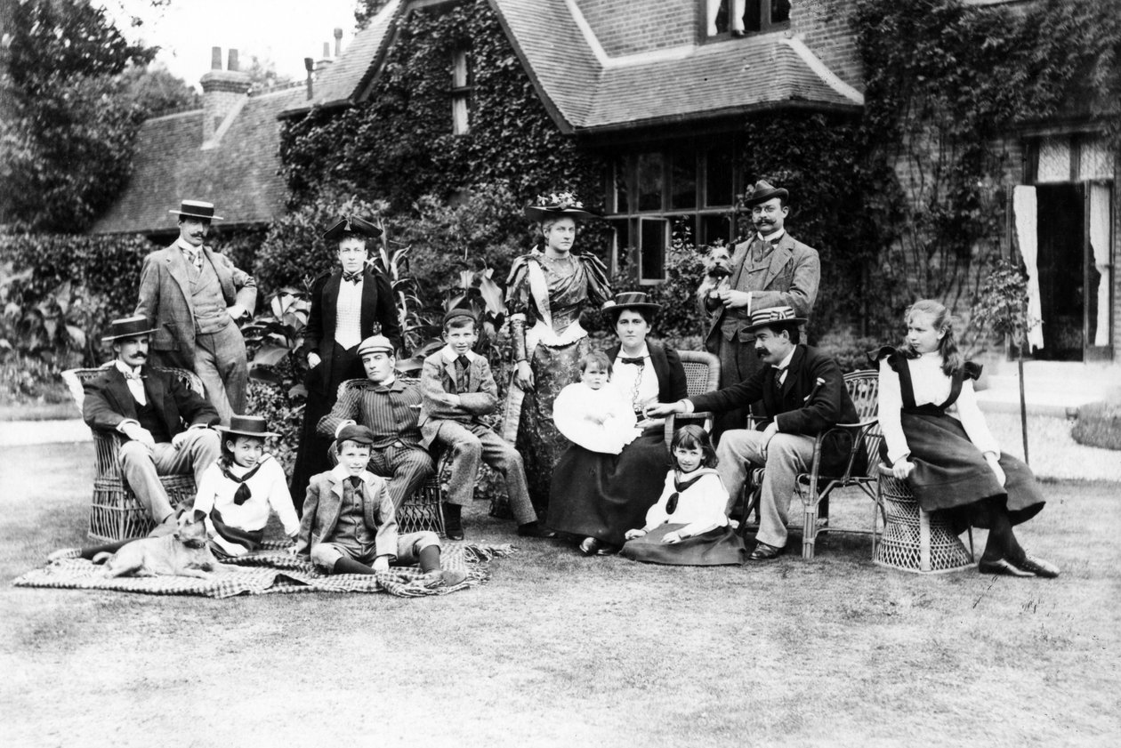 A Husey család, 1890 körül alkotó: English Photographer