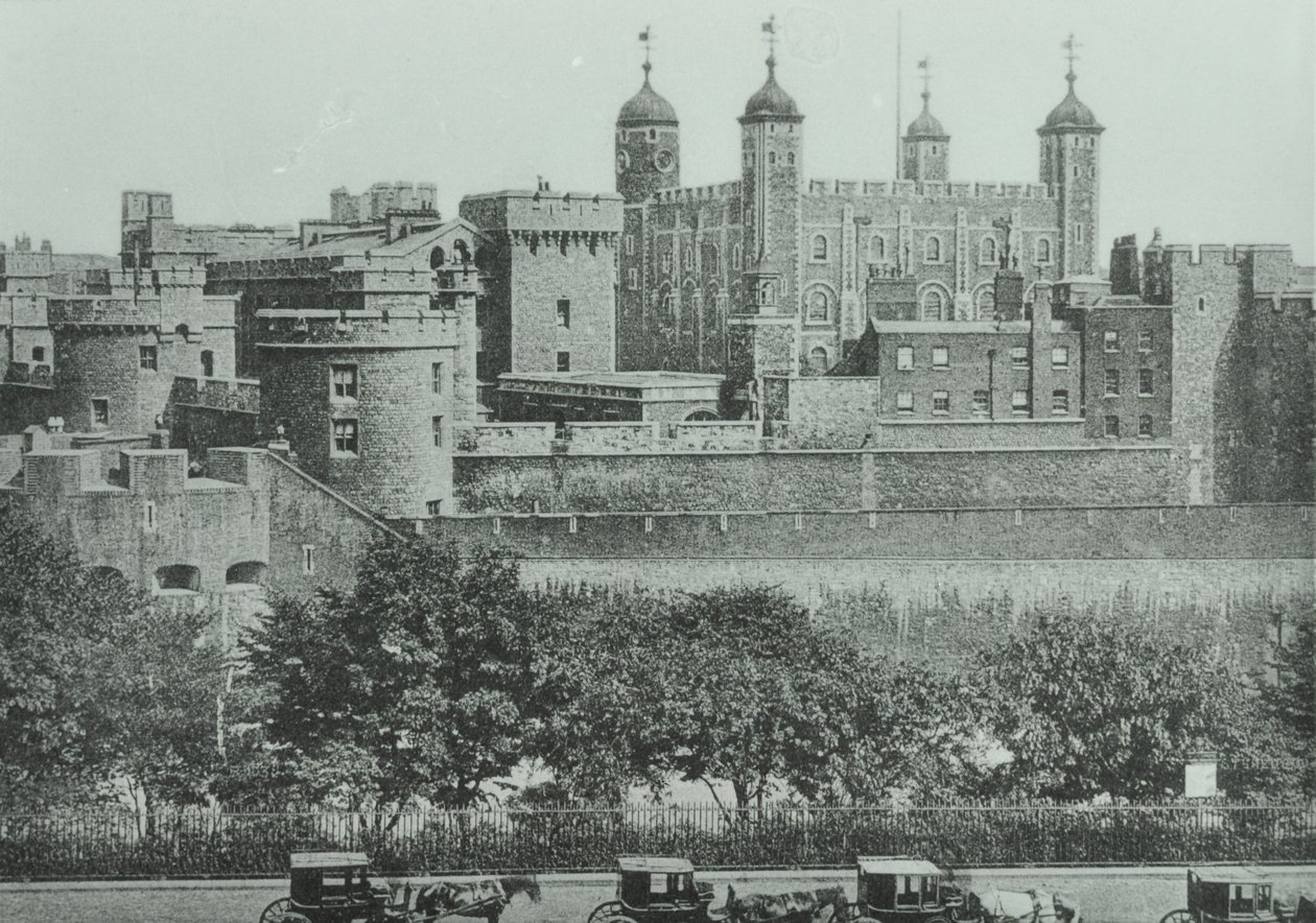 Tower Hill: kilátás a londoni Towerre, 1895 alkotó: English Photographer