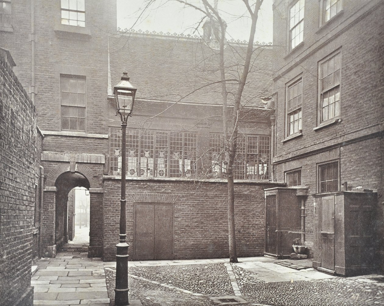 Kilátás a Barnards Innre, 1879 alkotó: English Photographer
