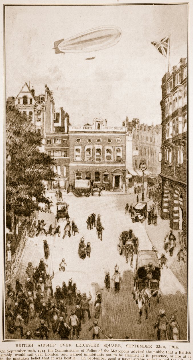 Brit léghajó a Leicester Square felett, 1914. szeptember 22., 1914-1919 alkotó: English School