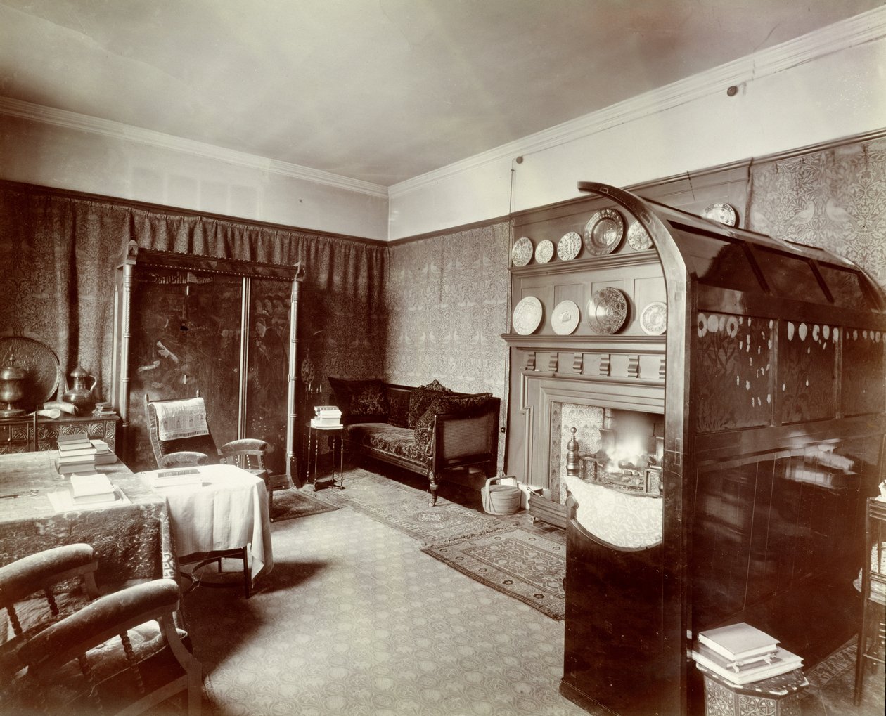 Szalon, Kelmscott House, London, 1896 alkotó: English School
