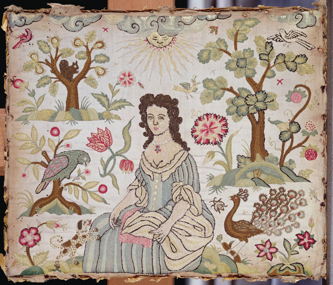 Hímzett tábla, amely egy hölgyet ábrázol a kertben, 1700 körül (selyem) alkotó: English School