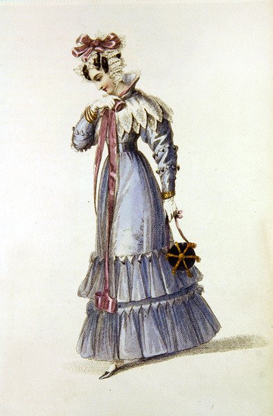 Estélyi ruha, divattányér az Ackermann