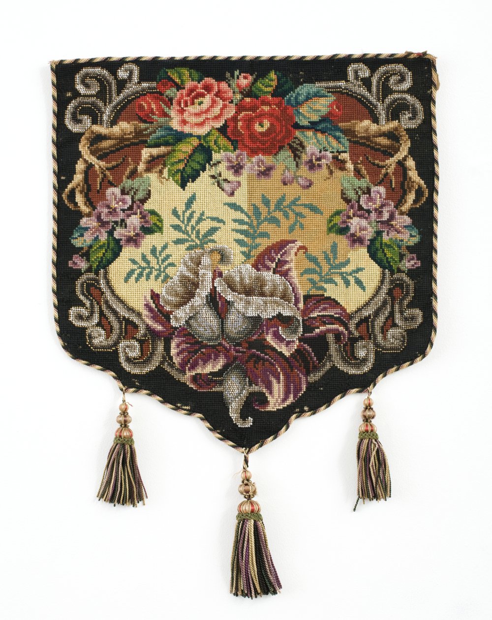 Tűzvédő panel, 1850 körül (Berlin gyapjúvászon panel gyöngyfűzéssel és selyem hátlappal) alkotó: English School