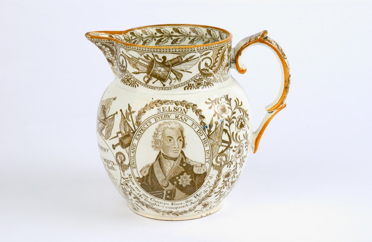 Horatio Nelson (1758-1805) 1805 körüli csatáinak és kitüntetéseinek emléket állító kancsó transzfermintákkal (cserép) alkotó: English School