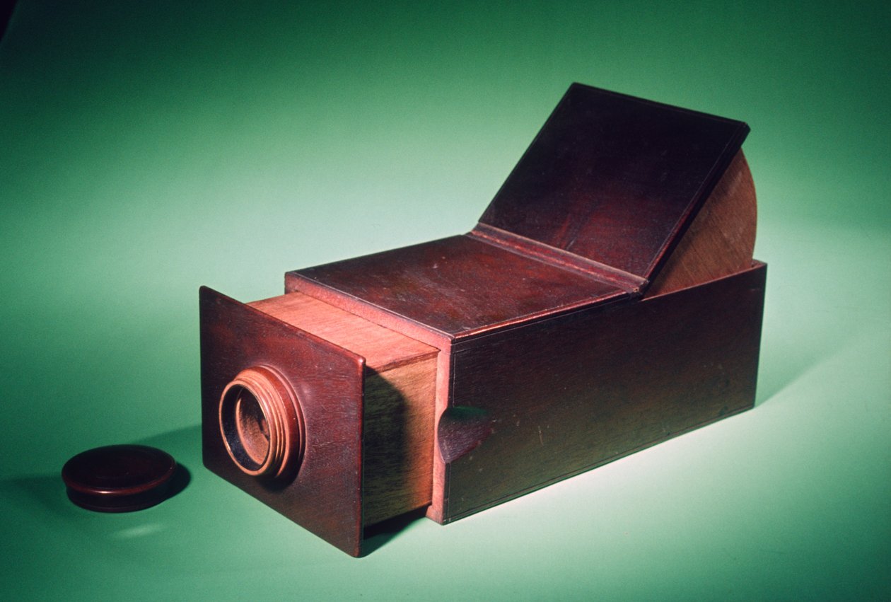 Hordozható tolódobozos camera obscura, 1800 körül (fa) alkotó: English School