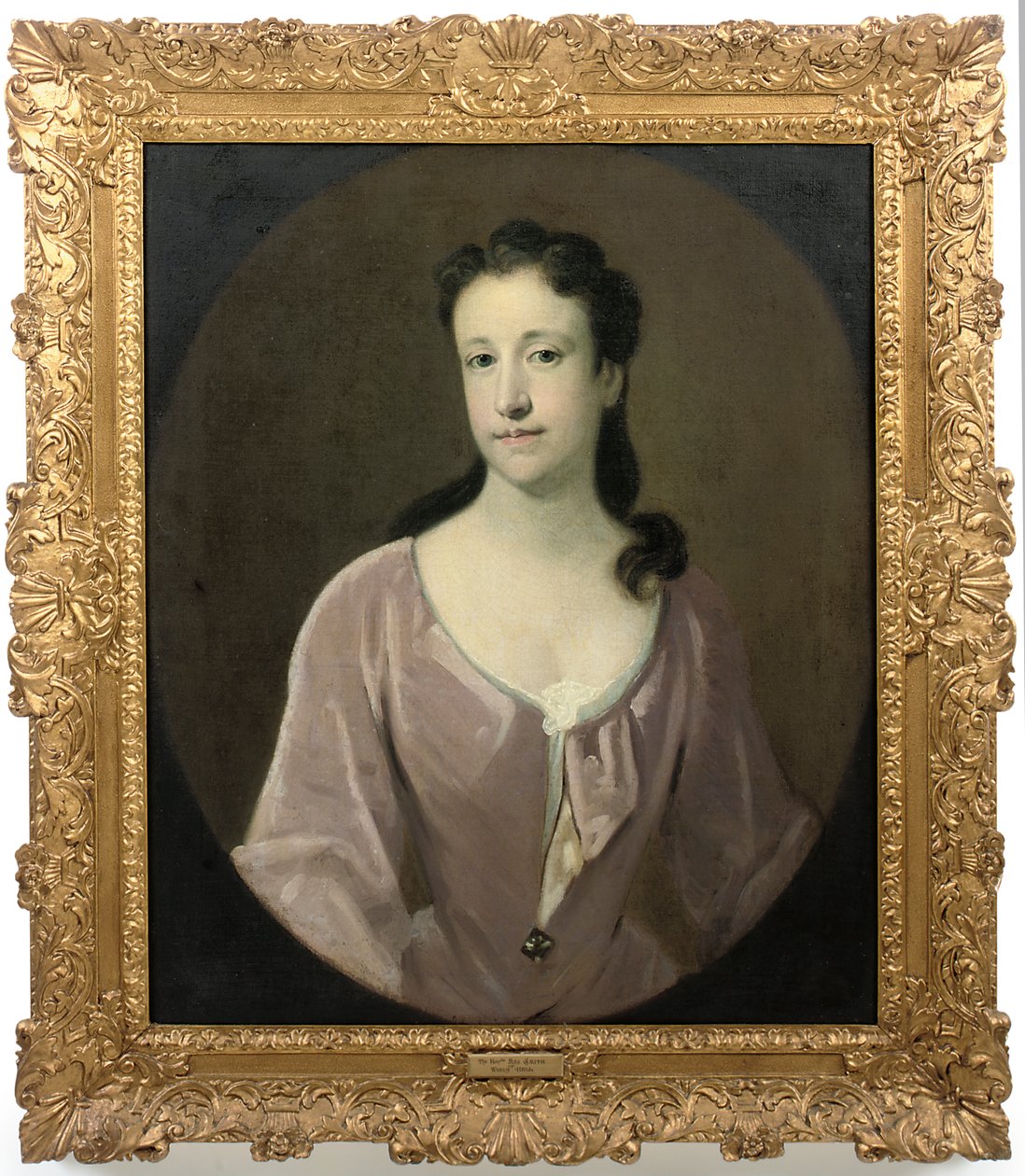 Egy hölgy portréja. hagyományosan Mrs. Dorothy Smithként azonosítják, szül. Barret-Lennard alkotó: English School