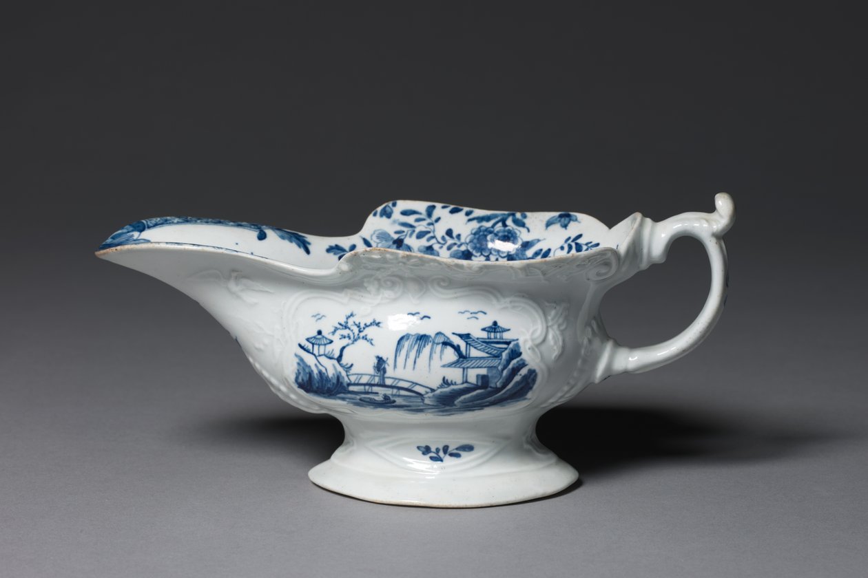 Szószcsónak, valószínűleg a Worcester Porcelain Factory vagy a Bristol Porcelain Factory által, 1752 körül alkotó: English School