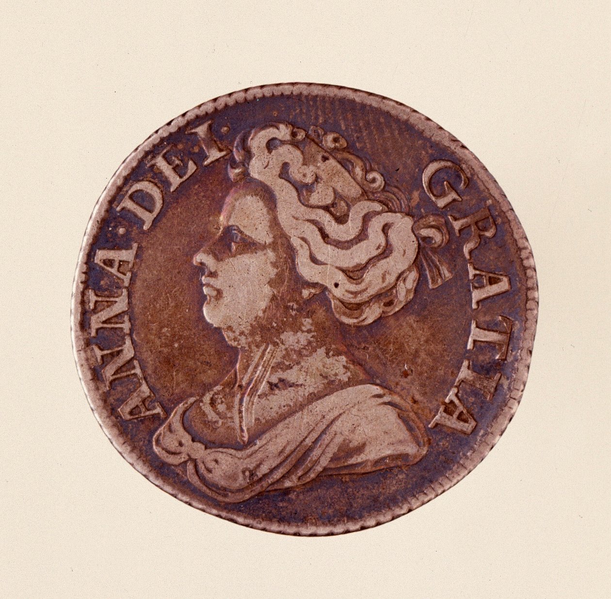 Ezüst angol Groschen, Anne Stuart királynő (A nagy-Britannia Anne) uralkodása (1665-1714) 1712. Átm. 2,5 cm Nápoly, museo archeologico alkotó: English School