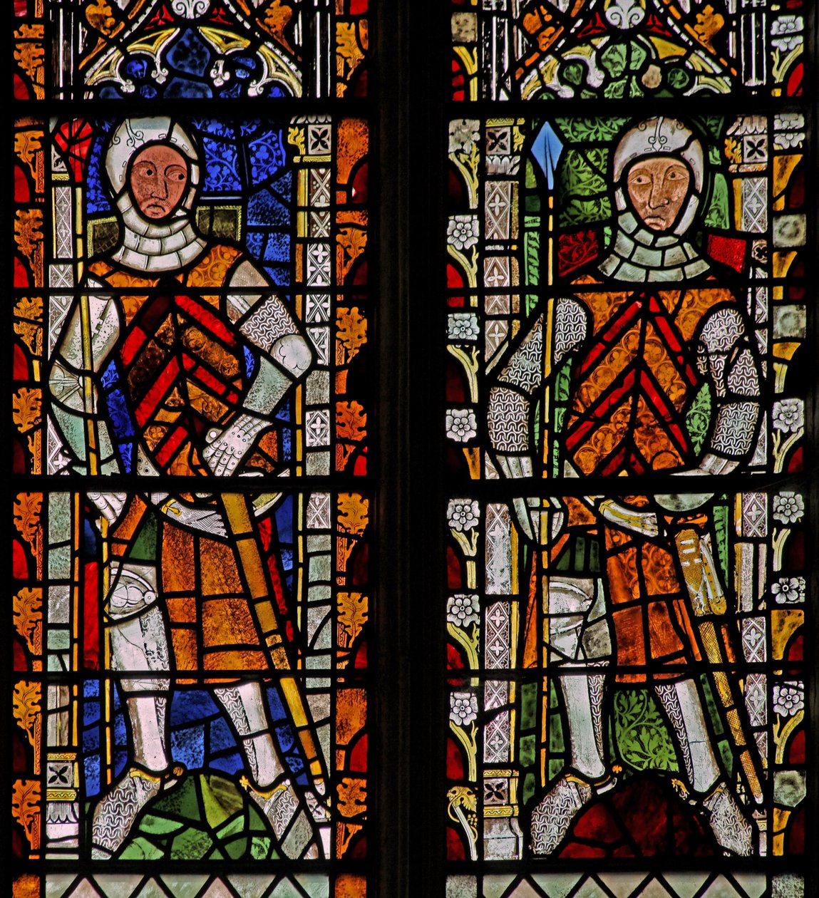 William Lord de la Zouche-t és Gilbert I de Clare-t ábrázoló s4 ablak alkotó: English School