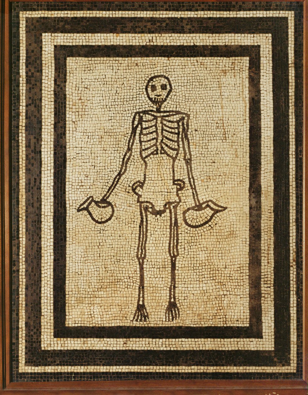 Memento Mori, egy csontváz alkotó: Erich Lessing