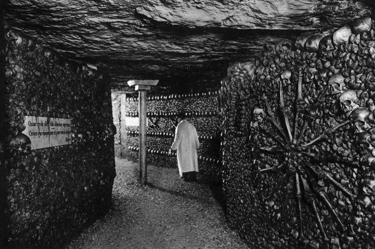 A katakombák, Párizs, 1931. alkotó: Ernest Flammarion