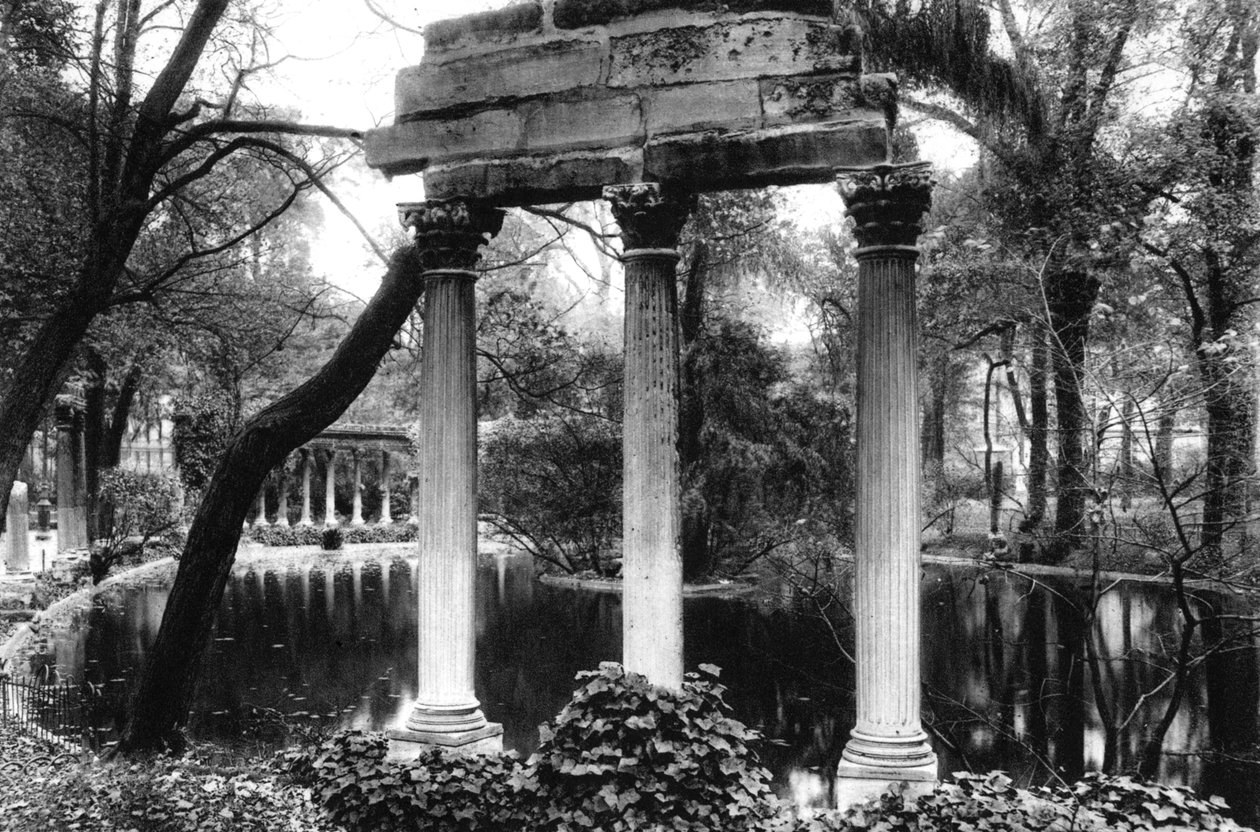 A Naumachias-korinthoszi oszlopok, Parc Monceau, Párizs, 1931. alkotó: Ernest Flammarion