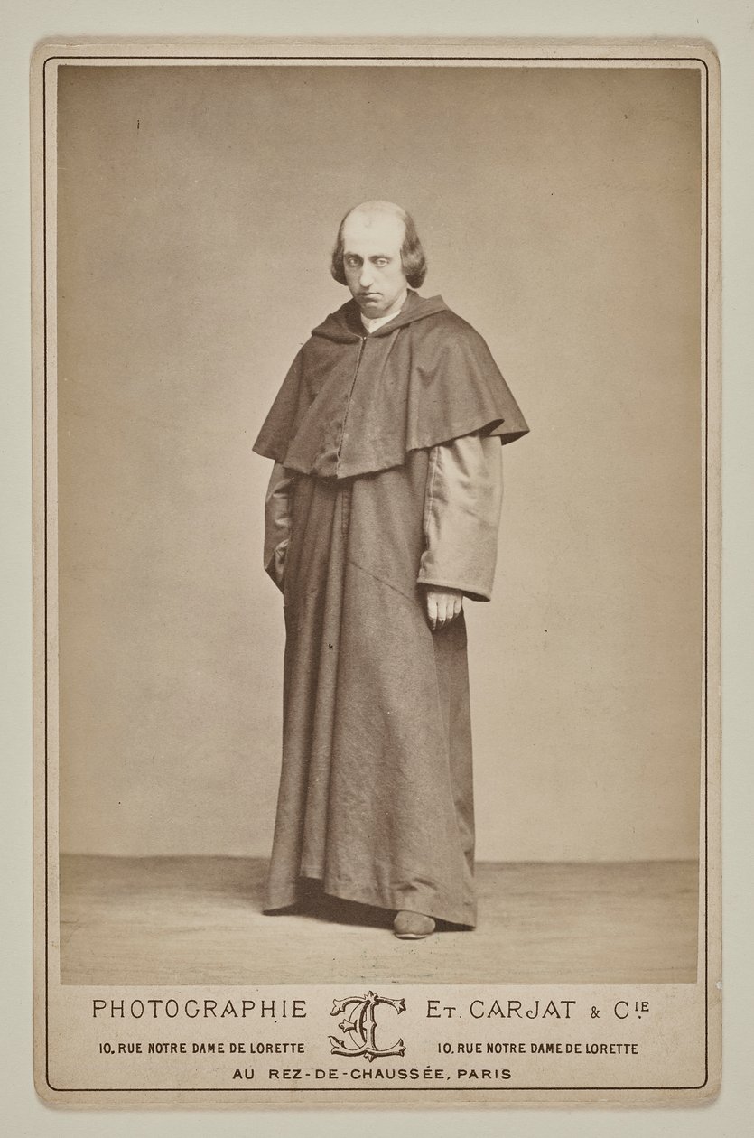 Monti Claude Frollo szerepében alkotó: Etienne Carjat