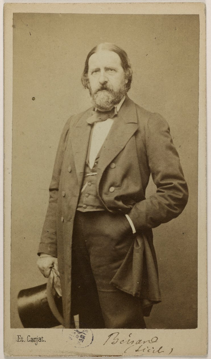 Benard, T. N. újságíró portréja alkotó: Etienne Carjat