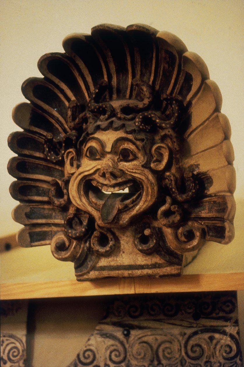 Antefix Gorgons fej formájában (terrakotta) alkotó: Etruscan