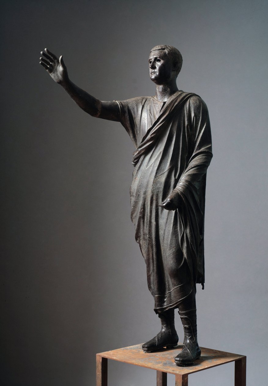 Aule Metele (A szónok), római szónok - etruszk bronzszobor, magasság: 179 cm, kb. i.e. 90-70, Pila, Olaszország - Etruszk civilizáció: "" A perugiai Aulus Metellus magisztrátus azt mondja, hogy a beszélő vagy az arringatore"" ” Bronz szobor alkotó: Etruscan