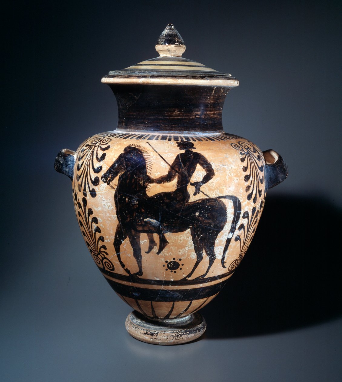 Lovast ábrázoló terrakotta stamnók, ie 500-490 alkotó: Etruscan