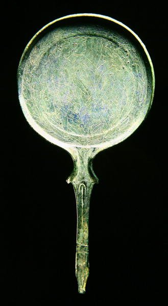 Tükör metszett díszítéssel (bronz) alkotó: Etruscan Etruscan