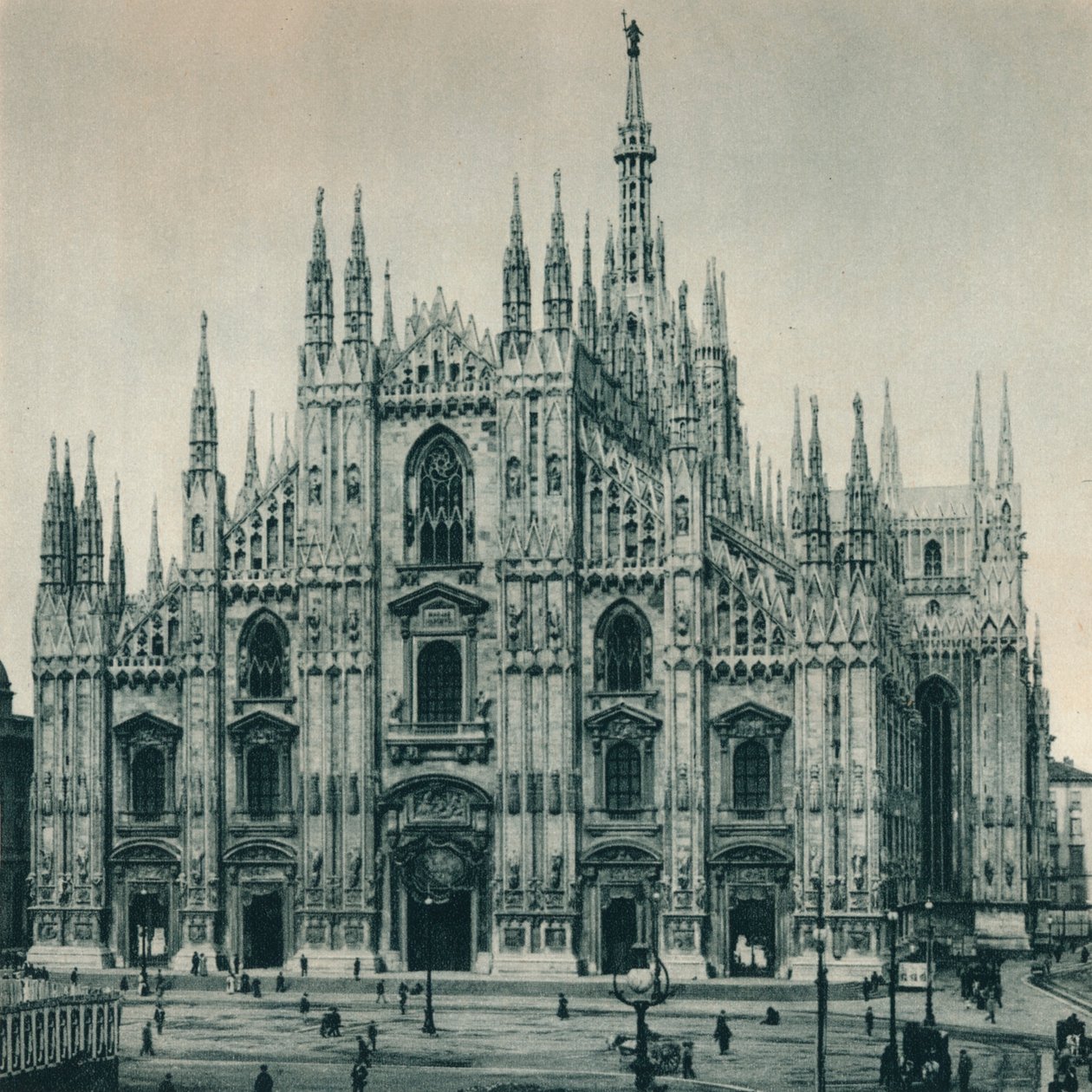 A dóm homlokzata, Milánó, Olaszország, 1927 alkotó: Eugen Poppel