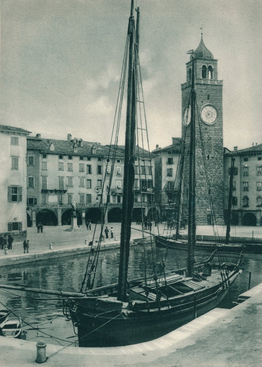 Kikötő és Torre Apponale, Riva del Garda, Olaszország, 1927 alkotó: Eugen Poppel