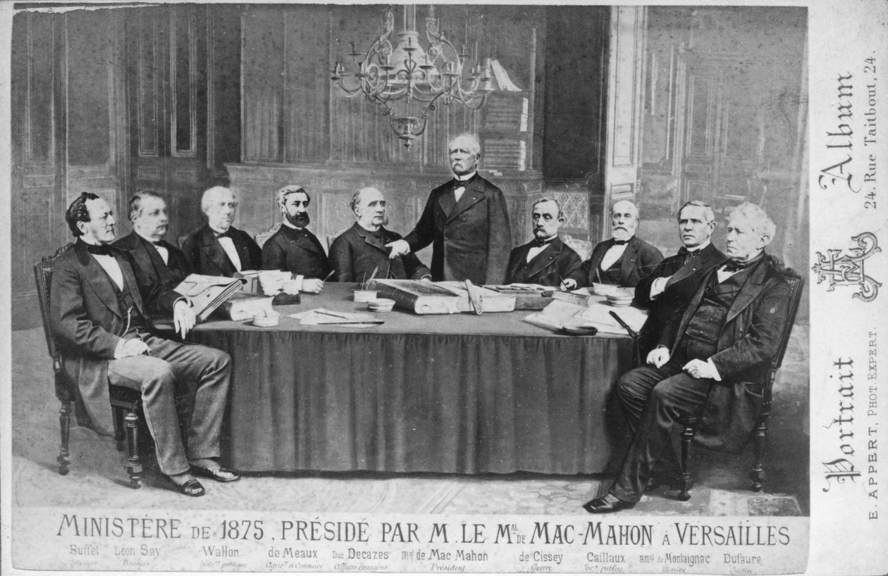 Az 1875-ös minisztérium Edme Patrice Maurice Mac-Mahon (1808-93) marsall elnökletével Versailles-ban, 1875 alkotó: Eugene Appert