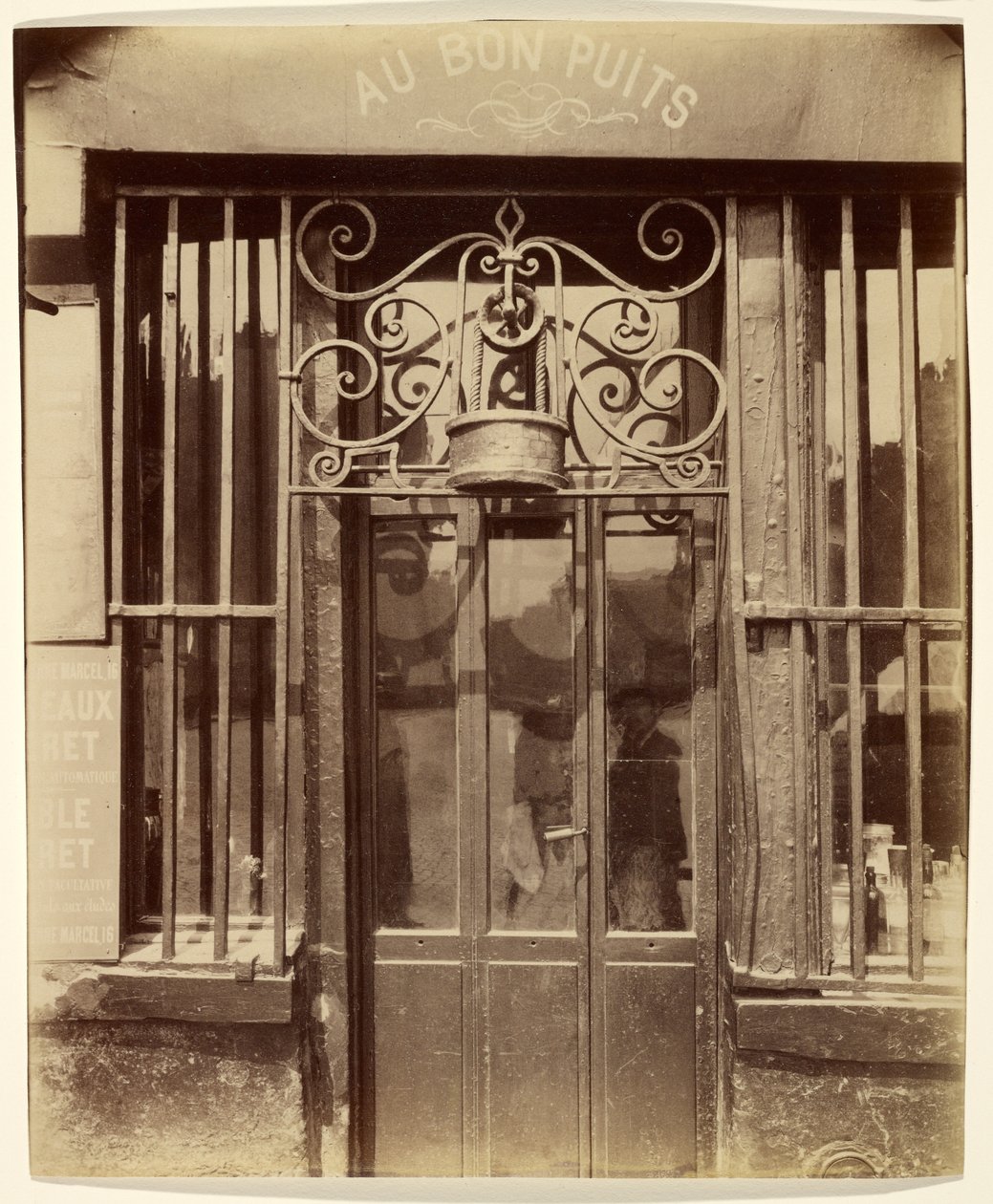 A jó kútnál, Rue Michel Le Conte 36. (III. kerület) alkotó: Eugène Atget
