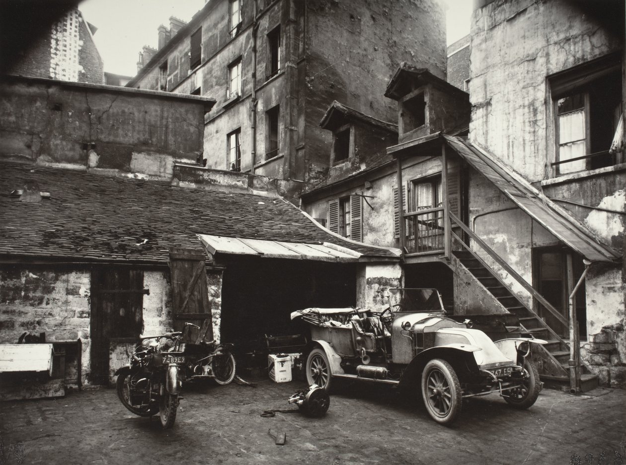 Udvar, Rue de Valence alkotó: Eugène Atget