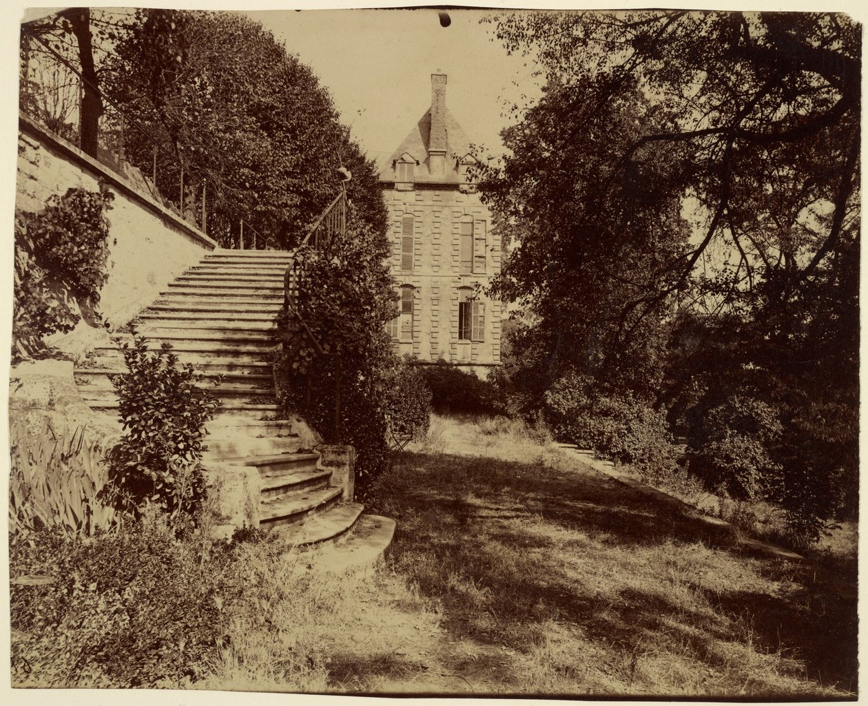 Courbevoie, a Belle Gabrielle nevű régi kastély alkotó: Eugène Atget