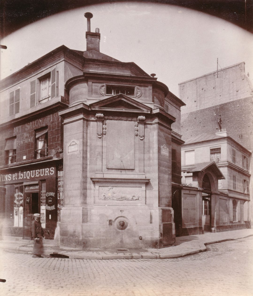Fontaine des Haudriettes, a rue des Archives és a rue des Haudriettes sarka, 3. kerület, Párizs (f/w fotó) alkotó: Eugène Atget