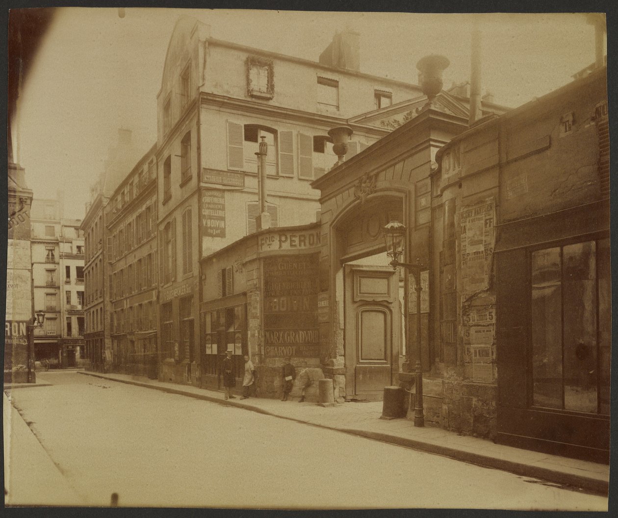 Hôtel de Montmorency, Rue de Montmorency 5. alkotó: Eugène Atget