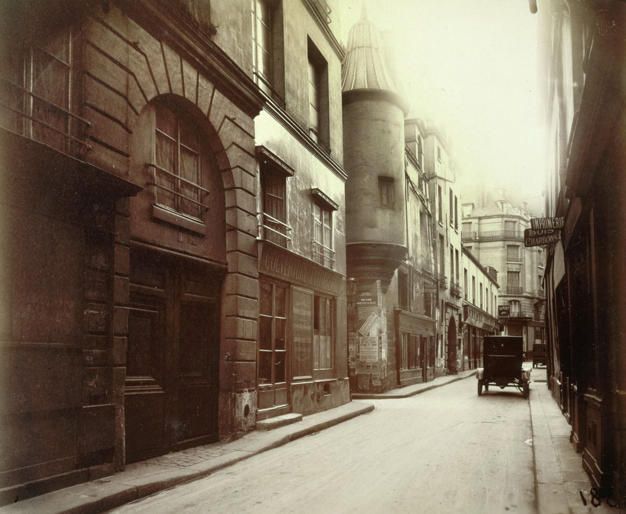 Hôtel des Abbés de Fecamp, 3 rue Hautefeuille, 6. kerület, Párizs (f/w fotó) alkotó: Eugène Atget
