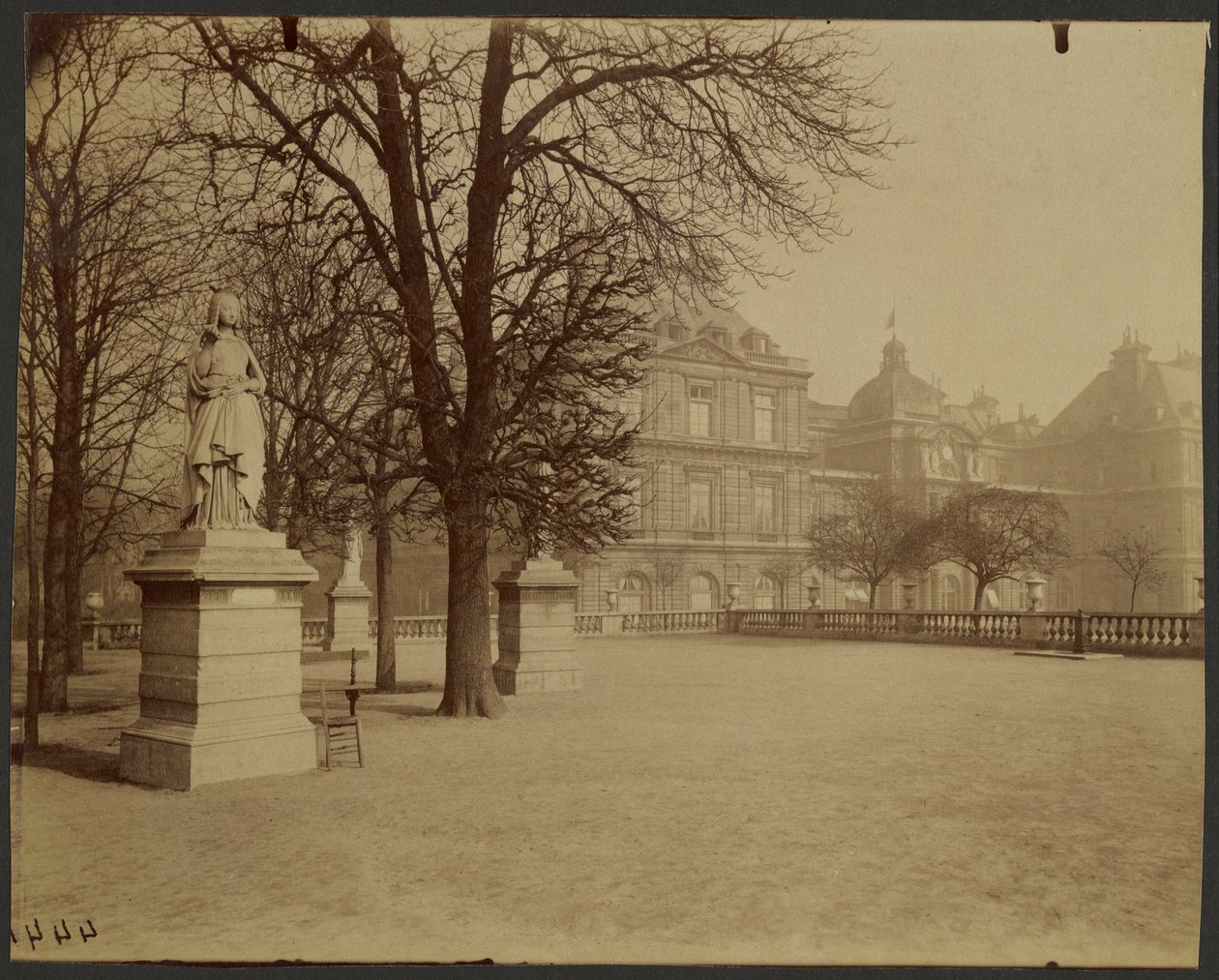 Luxembourg-kert alkotó: Eugène Atget