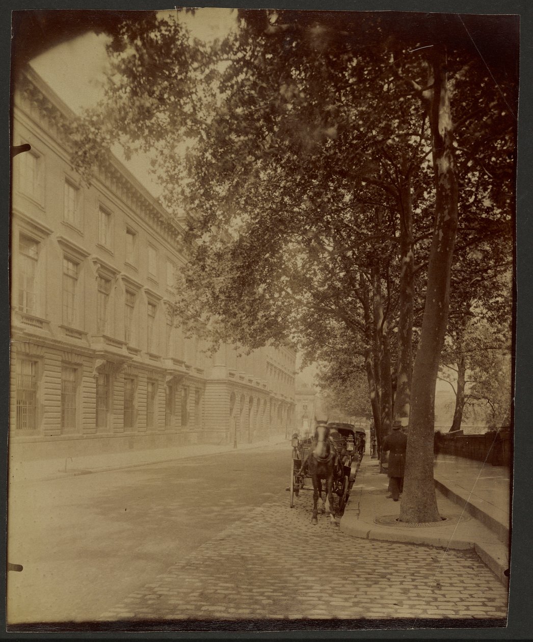 La Monnaie alkotó: Eugène Atget