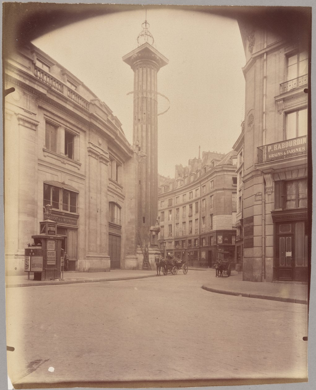 Medici Katalin obszervatóriuma alkotó: Eugène Atget