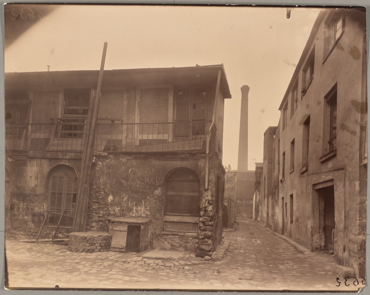 Moret átjáró, a Gobelinek sikátora alkotó: Eugène Atget