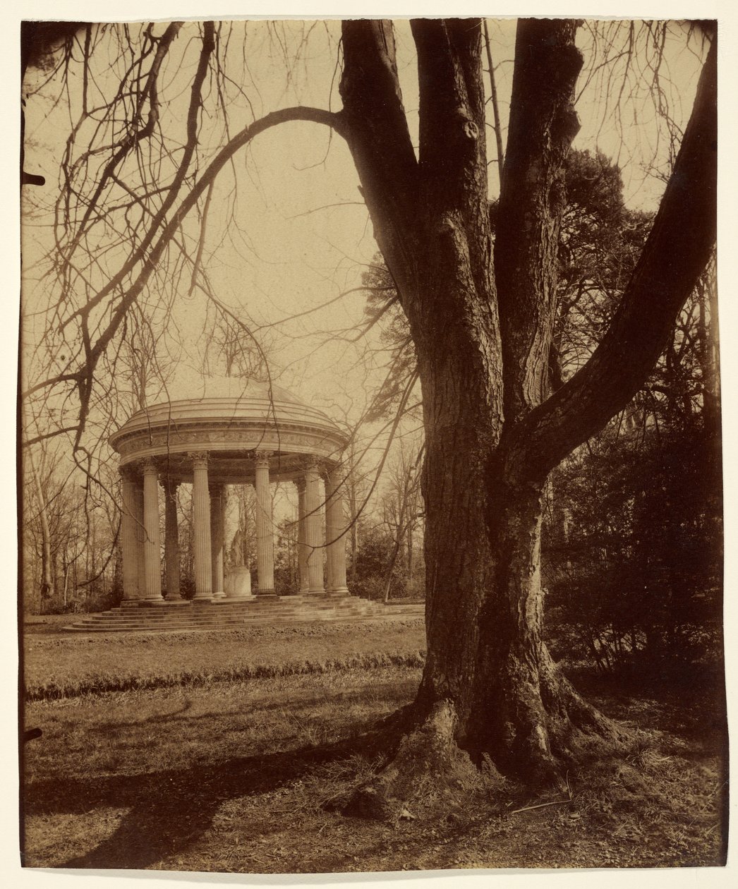 Petit Trianon (A szerelem temploma, Petit Trianon) alkotó: Eugène Atget