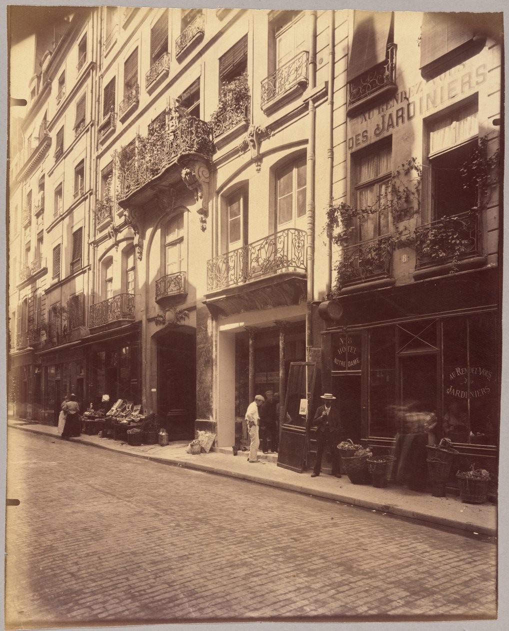Rue du Petit-Pont alkotó: Eugène Atget