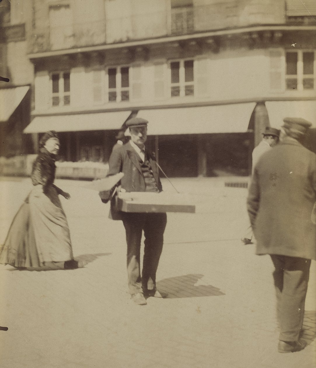 [Utcai árus] alkotó: Eugène Atget