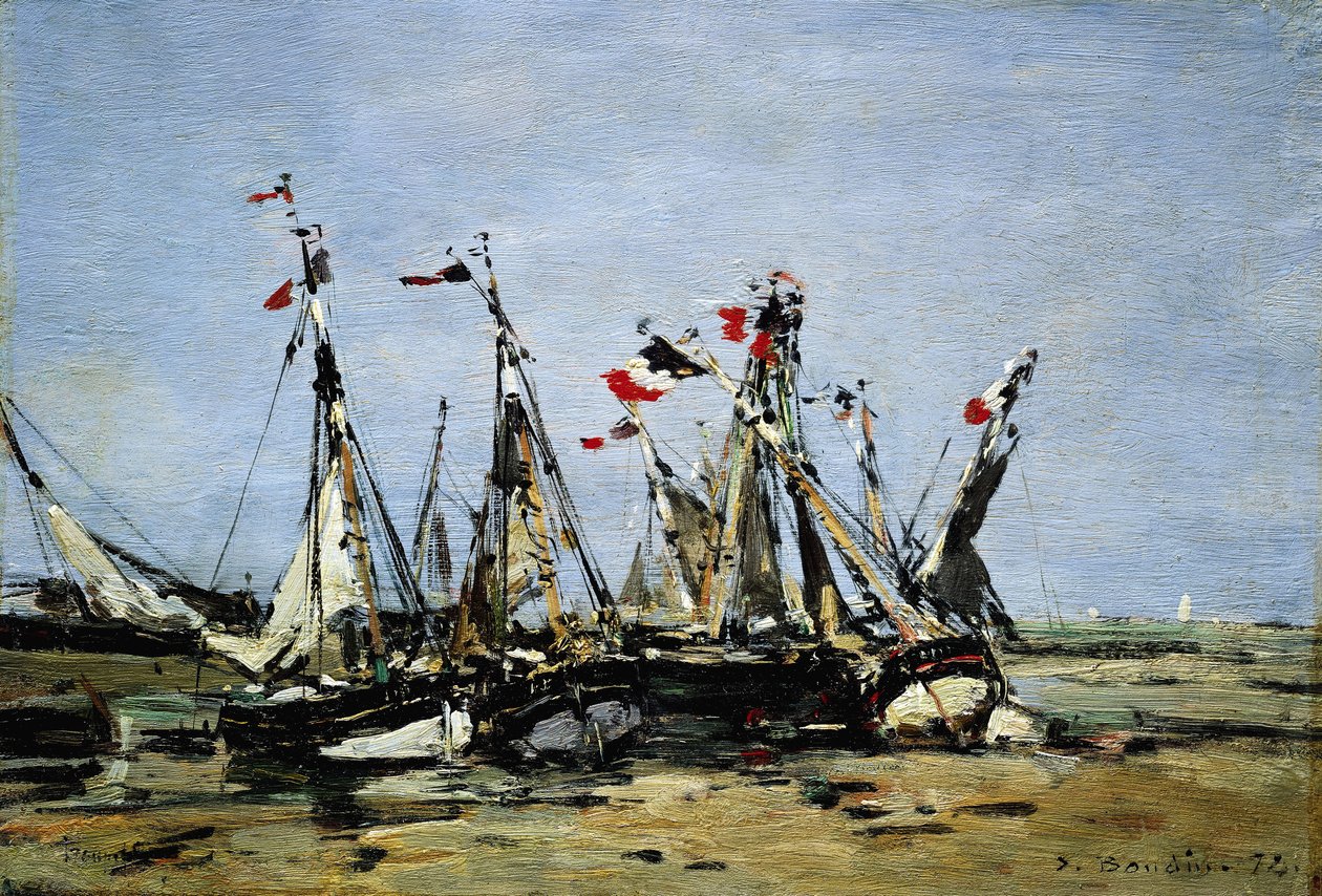 Trouville (Franciaország), várakozás a dagályra, halászhajók a parton, francia zászlókkal díszítve, az 1789-es francia forradalomra emlékezve. alkotó: Eugene Louis Boudin