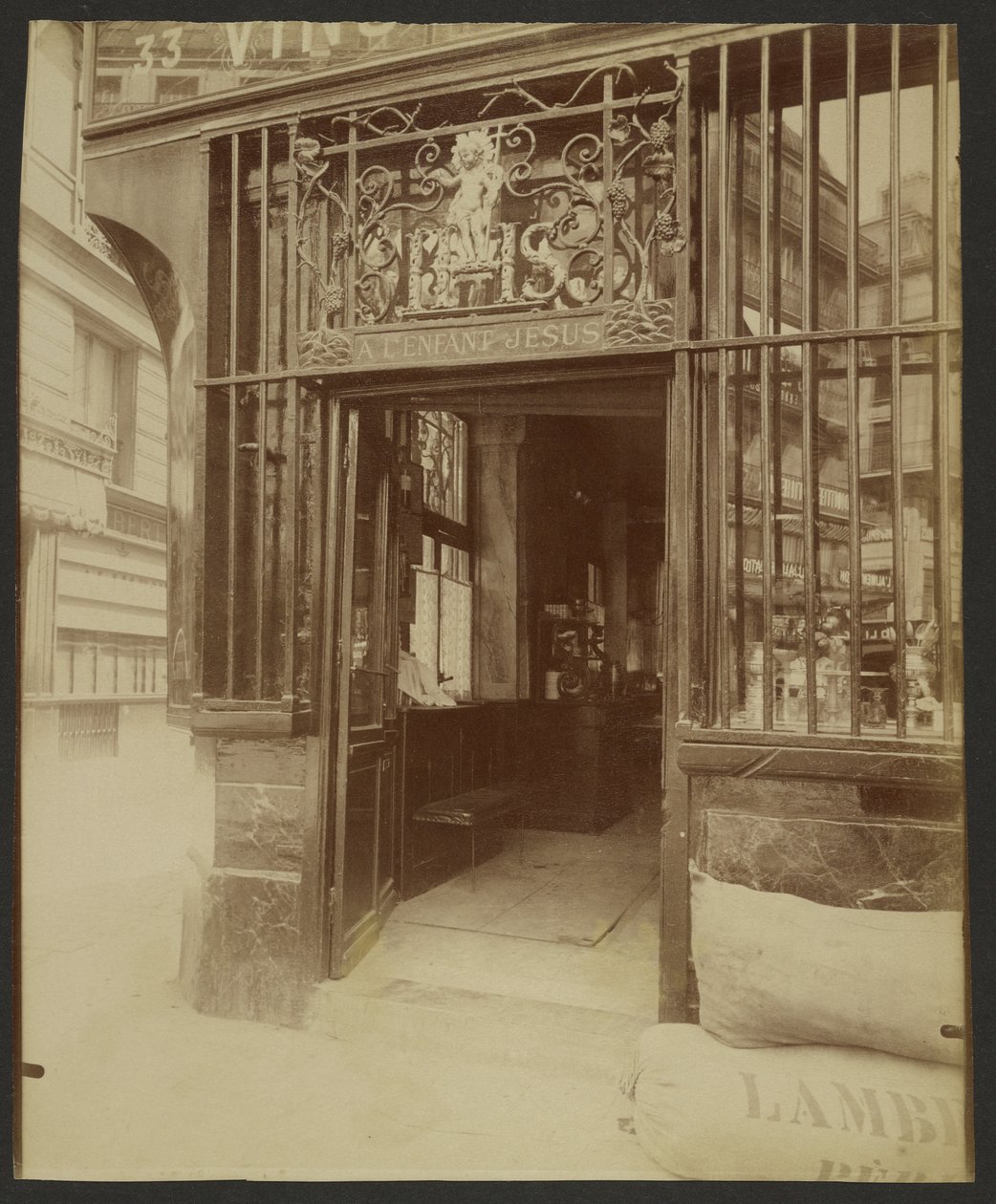 33 Rue des Bourdonnais alkotó: Eugène Atget