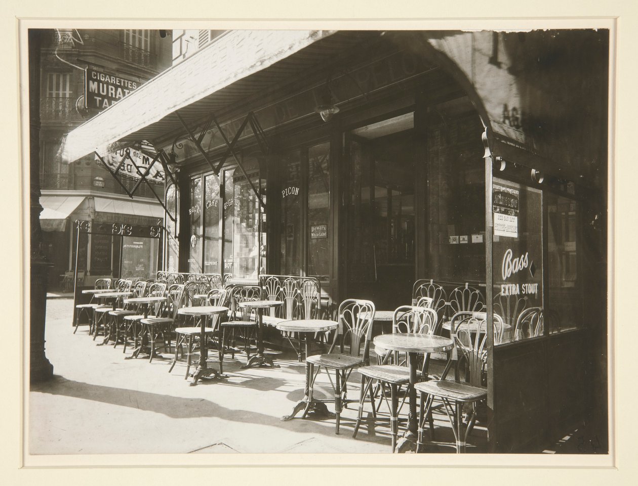 Kávé? - A Nagy Hadsereg sugárútja alkotó: Eugène Atget