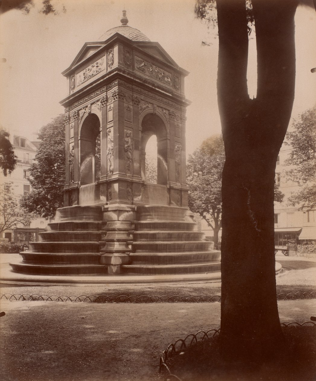 Fontaine des Innocents a Régi Párizs művészete című sorozatból alkotó: Eugène Atget