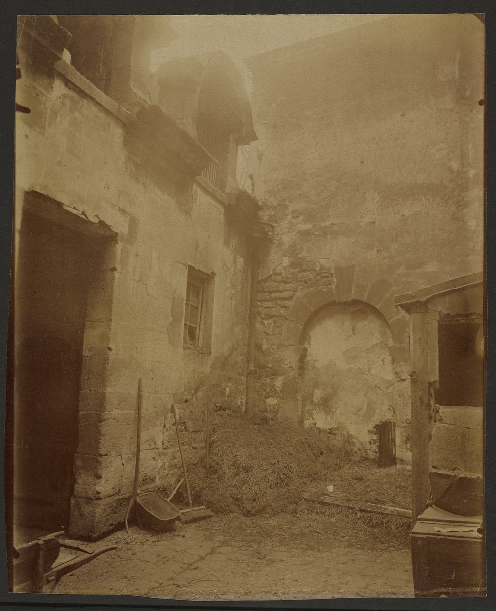 Hôtel Richelieu, 18 Quai de Béthune alkotó: Eugène Atget