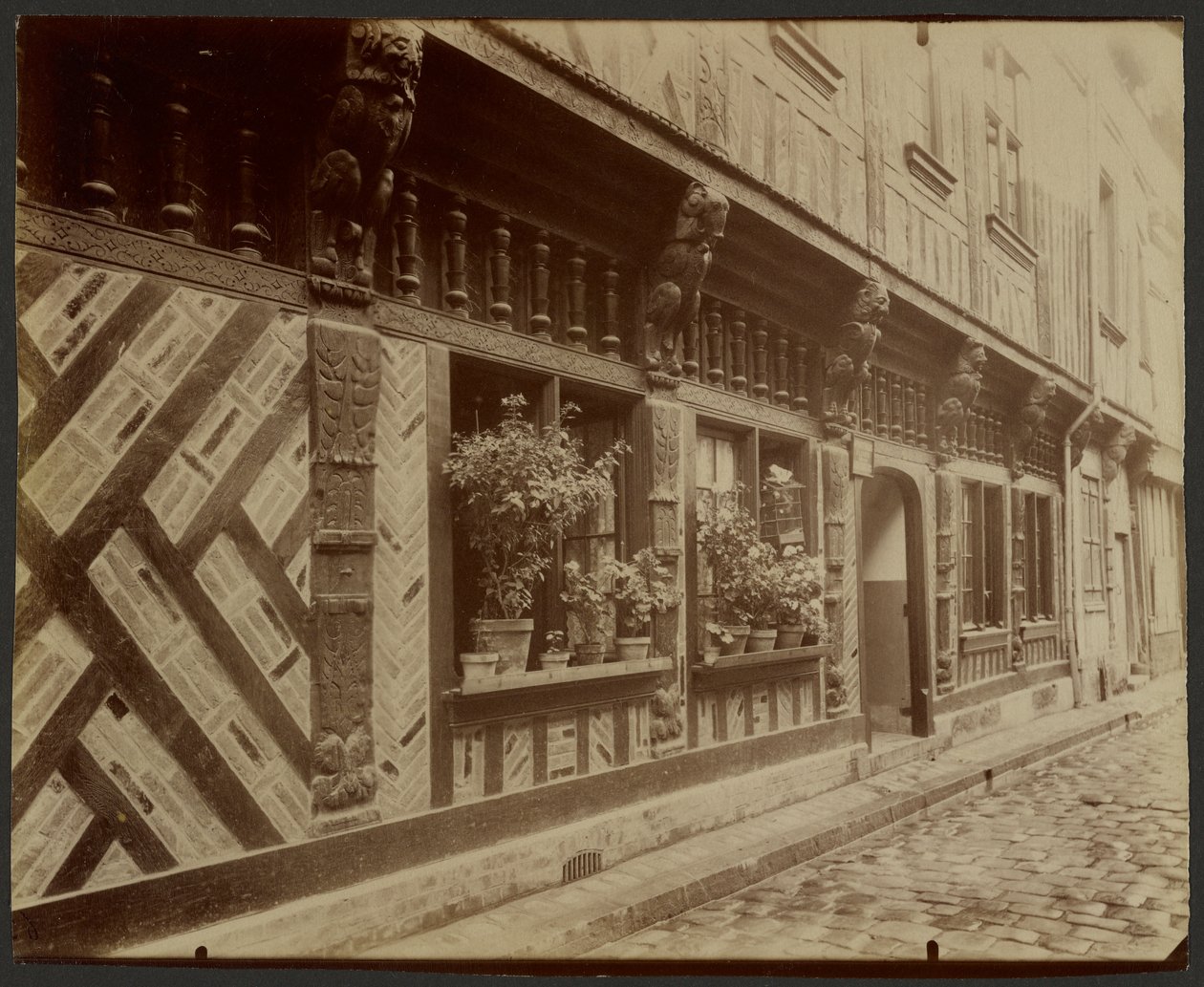 Ház 25 Rue Saint-Laurent, Beauvais alkotó: Eugène Atget