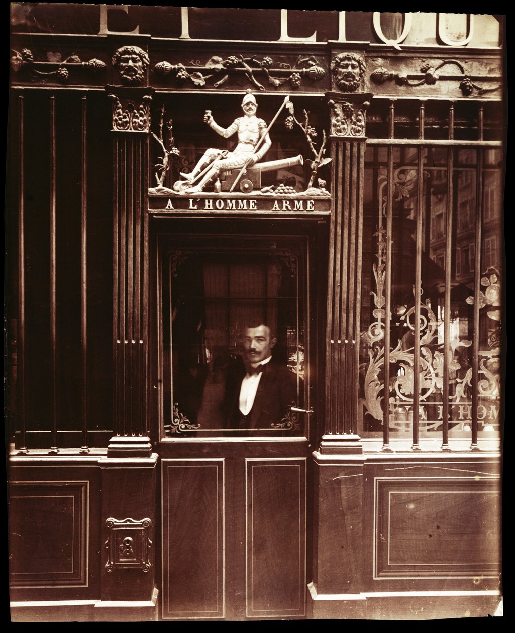 A Paris Cafe tanulmánya alkotó: Eugène Atget