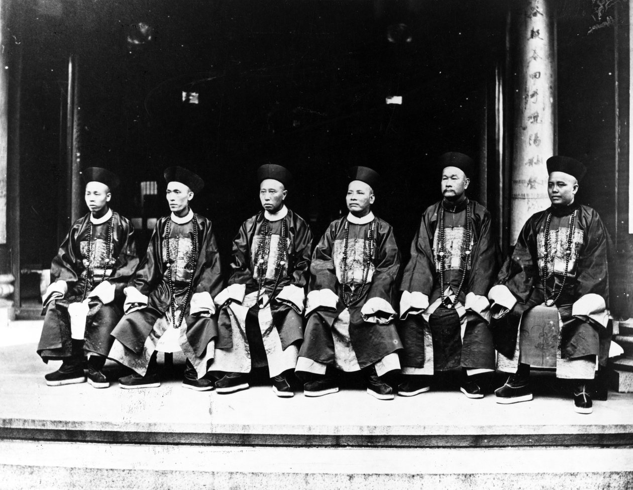 Kínai mandarinok, 1875 körül alkotó: European Photographer